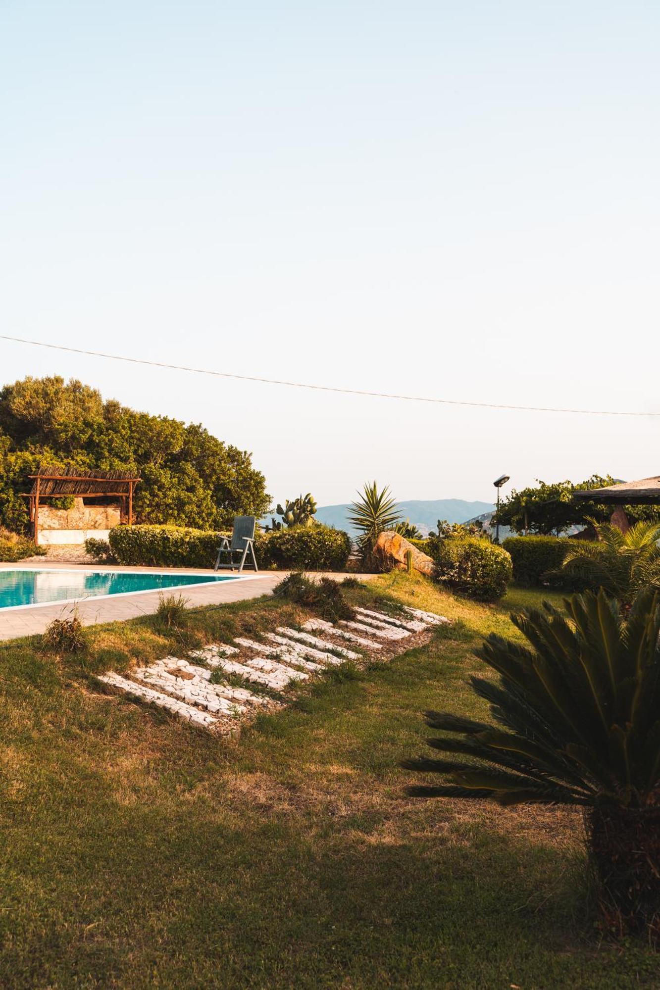 Agriturismo Irghitula Posada  Exteriér fotografie